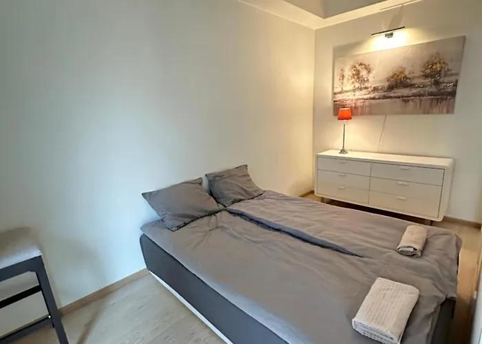 Lejlighed W Private Balcony In